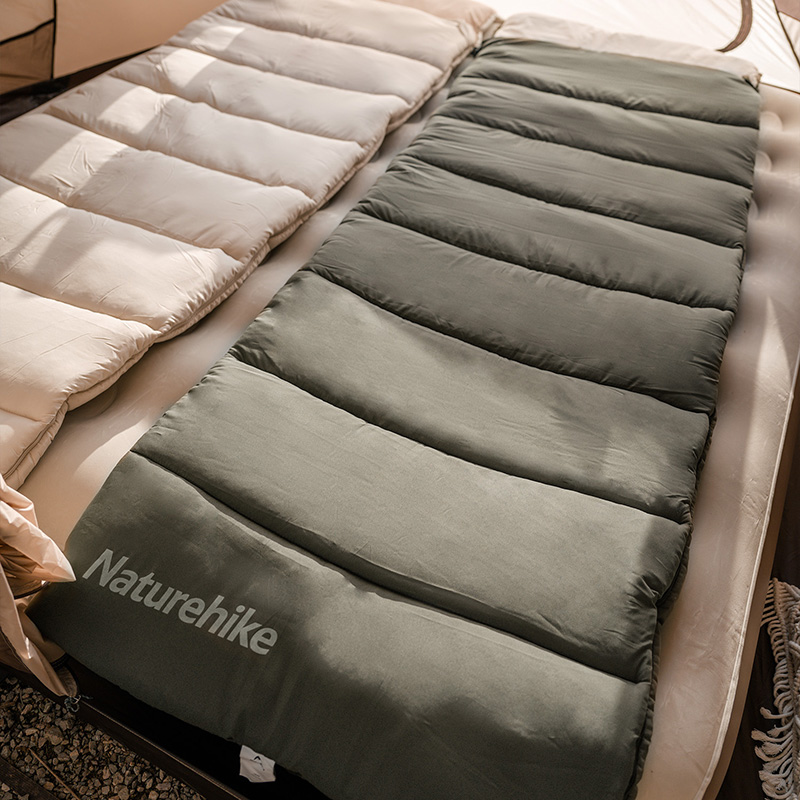 Naturehike pratelný spacák LD250 s kapucí 1,6kg - krémový